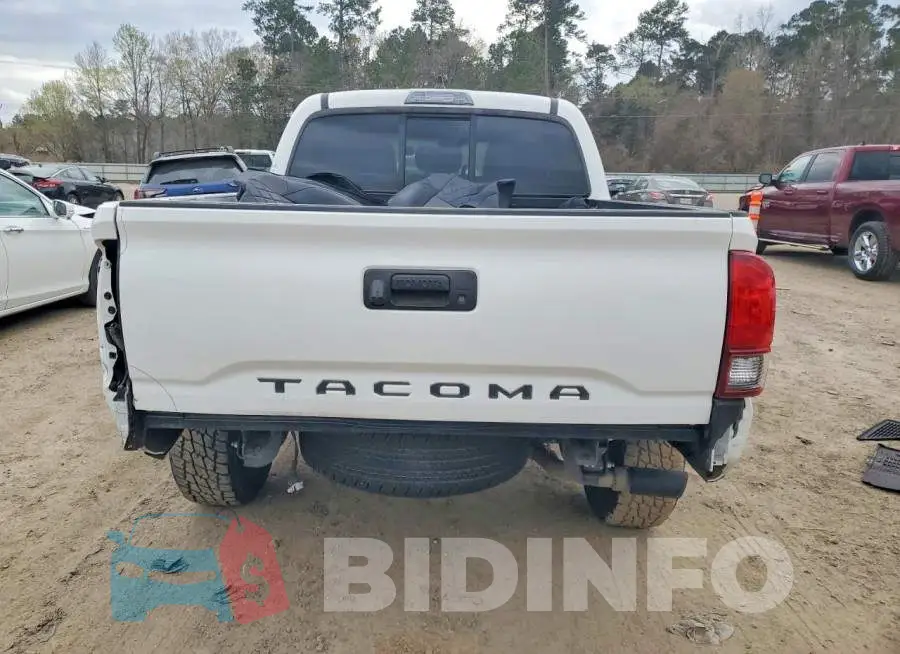 3TYAX5GN6PT083931 Photo# 6