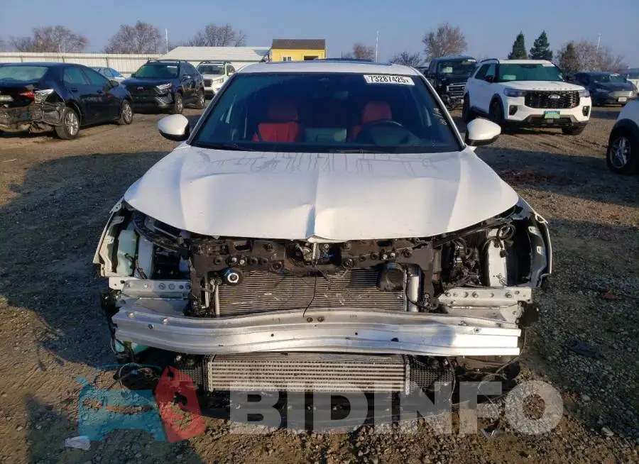 19UDE4H69RA012076 Photo# 5