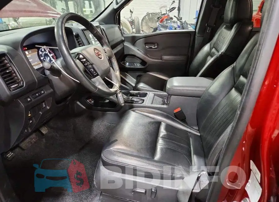 1N6ED1EK4NN632887 Photo# 7