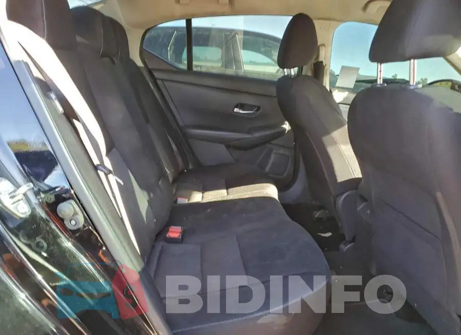 3N1AB8CV1LY279556 Photo# 10