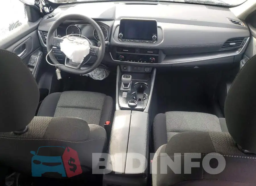 5N1BT3BB3TC704868 Photo# 8
