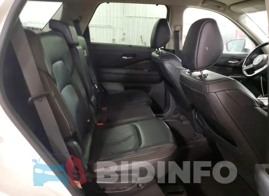 5N1DR3CCXNC271082 Photo# 10