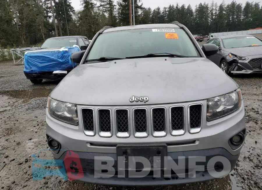 1C4NJCBA6HD123784 Photo# 5