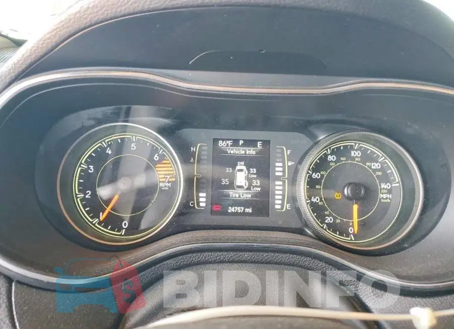 1C4PJLLB9KD109367 Photo# 9