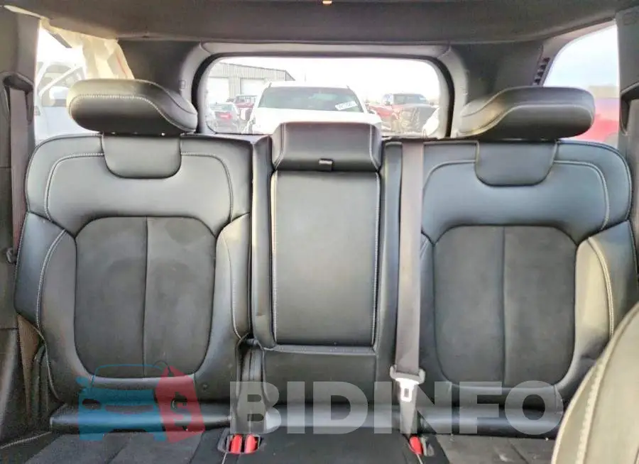 1C4RJHAG6PC542775 Photo# 10