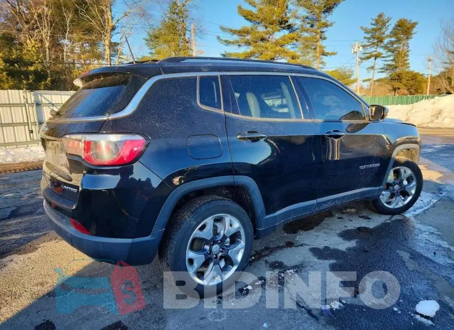 3C4NJDCB2LT221503 Photo# 3