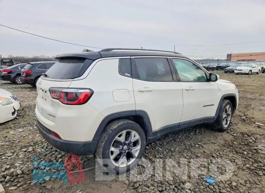 3C4NJDCB9LT156424 Photo# 3