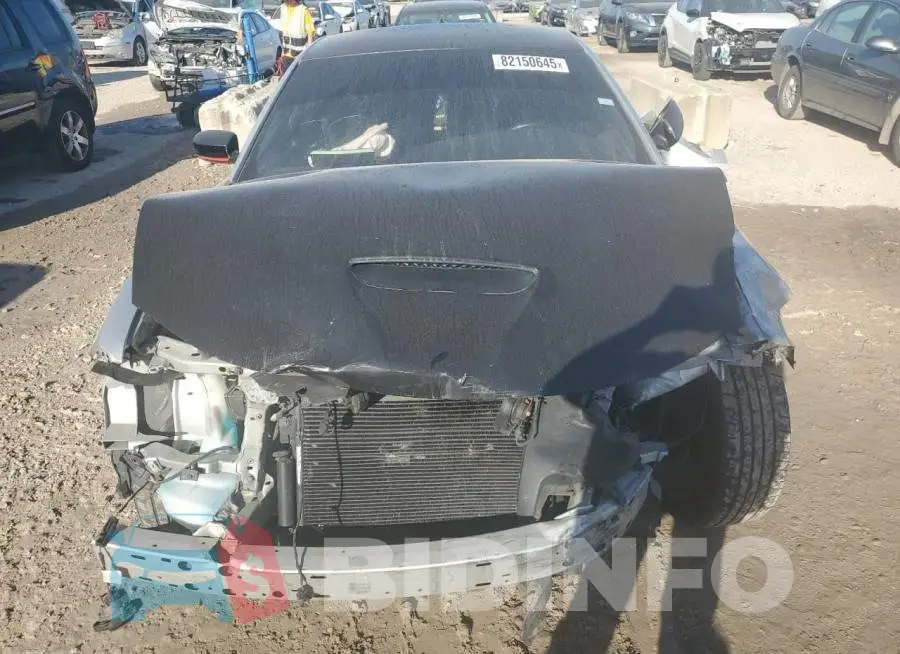 2C3CDXHG1KH663737 Photo# 5