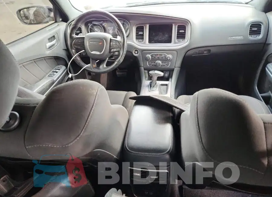 2C3CDXHG6KH681067 Photo# 8