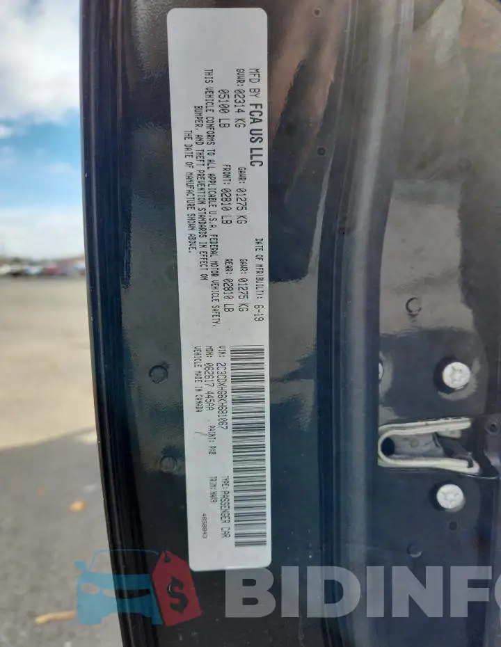 2C3CDXHG6KH681067 Photo# 13