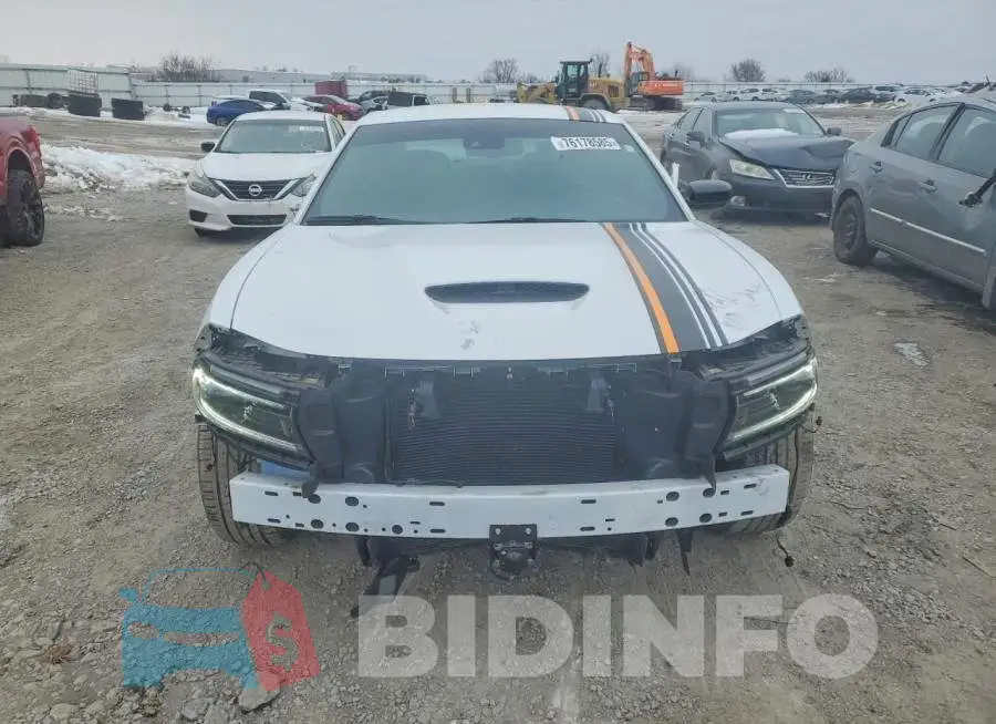 2C3CDXHG6PH635147 Photo# 5