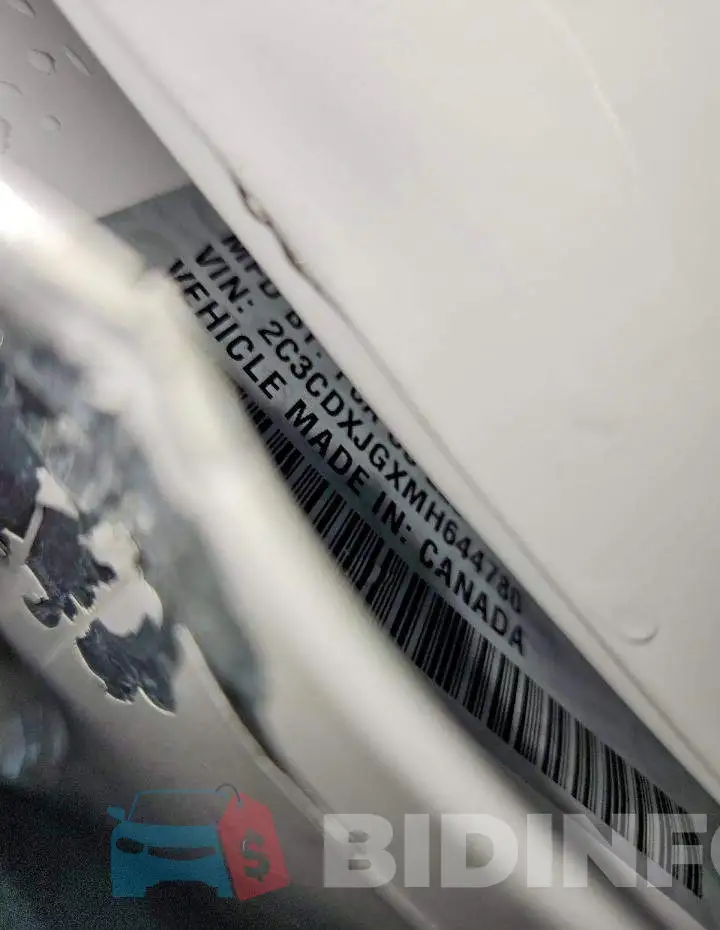 2C3CDXJGXMH644780 Photo# 13