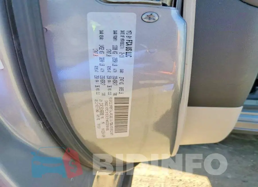 2C4RC1BG1KR650589 Photo# 14