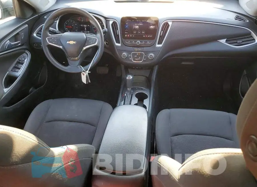 1G1ZB5ST4LF110856 Photo# 8