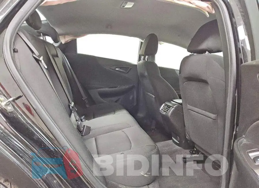 1G1ZD5ST0NF123889 Photo# 10