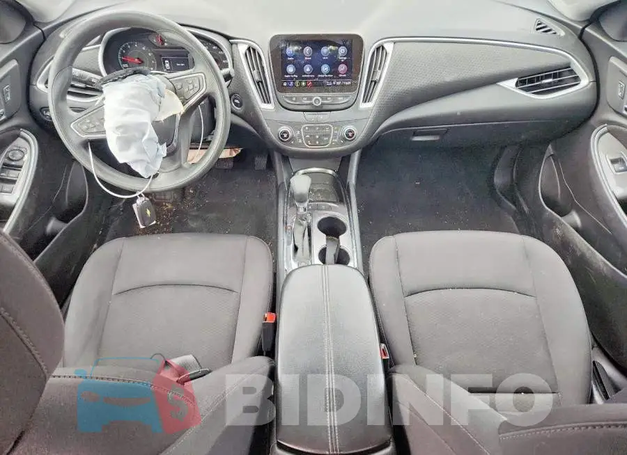 1G1ZD5ST9RF111844 Photo# 8