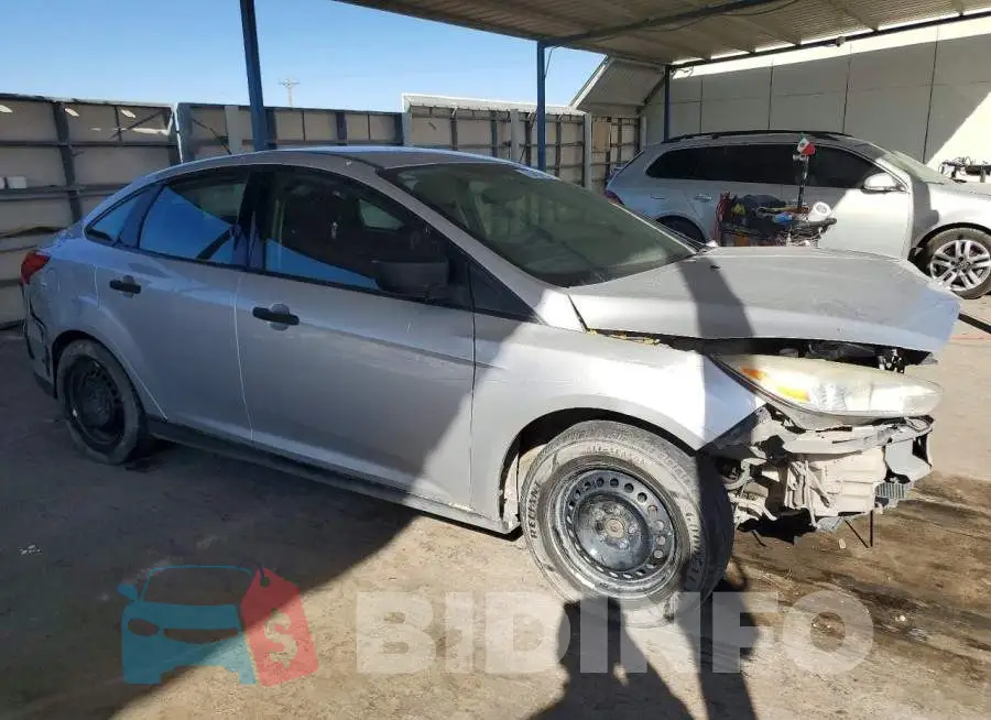 1FADP3E28HL341686 Photo# 4