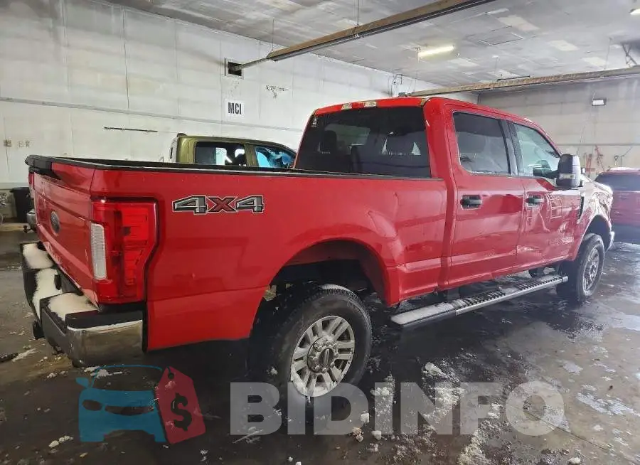 1FT7W2B61HEF18742 Photo# 3
