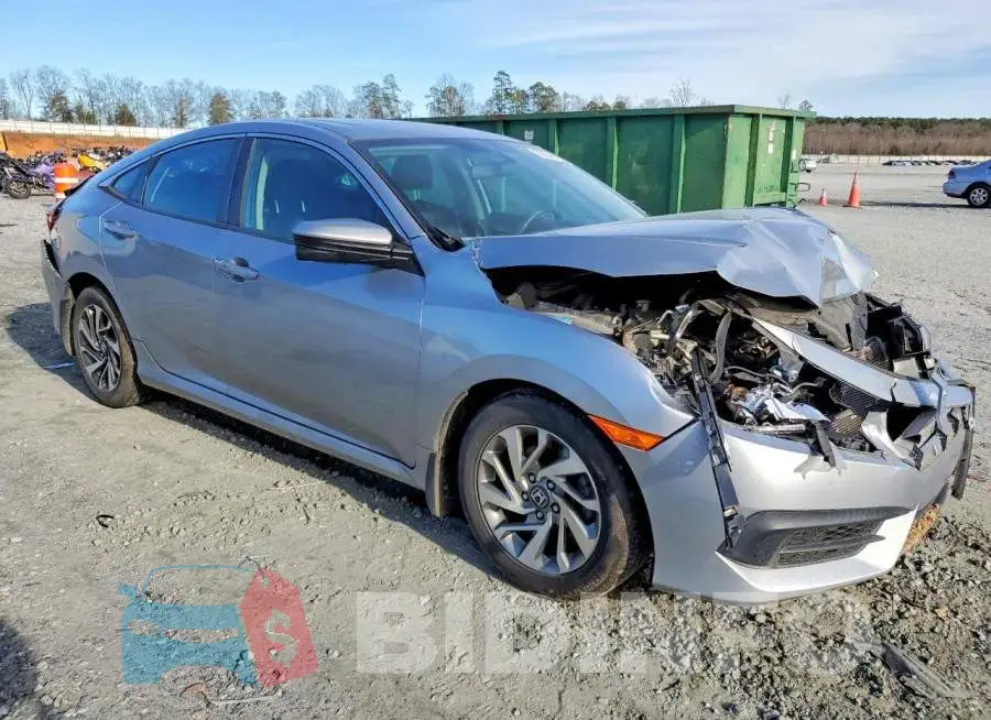 19XFC2F70HE001380 Photo# 4