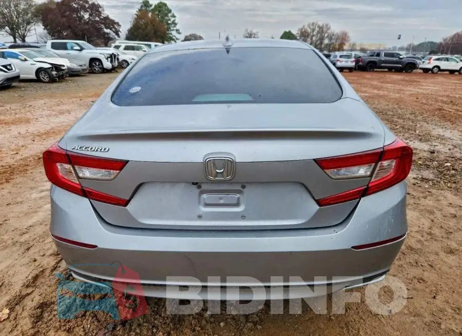 1HGCV1F19KA100780 Photo# 6