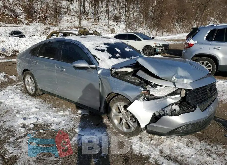 1HGCY1F28RA075915 Photo# 4