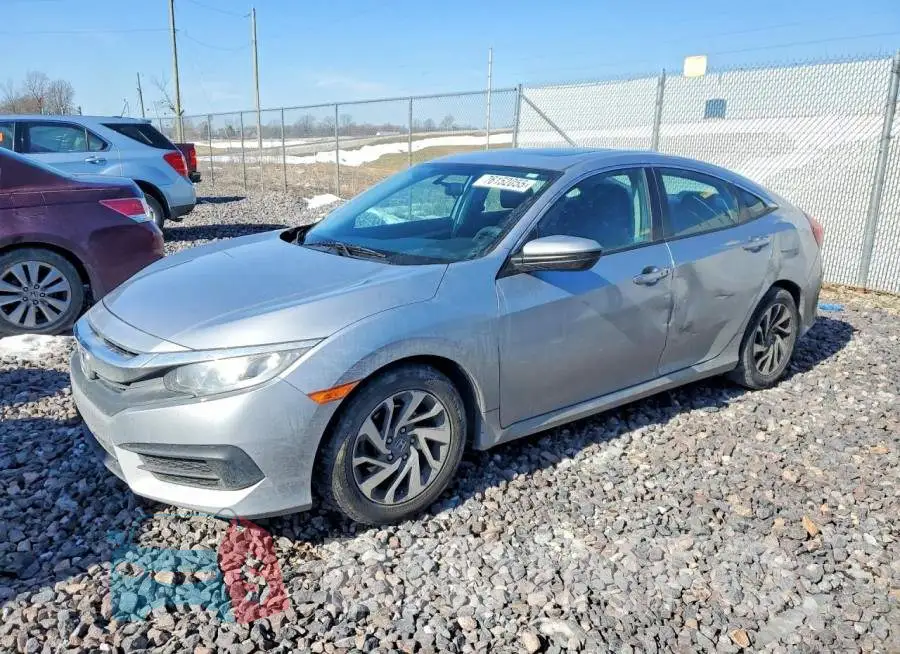 2HGFC2F75JH585982 Photo# 1