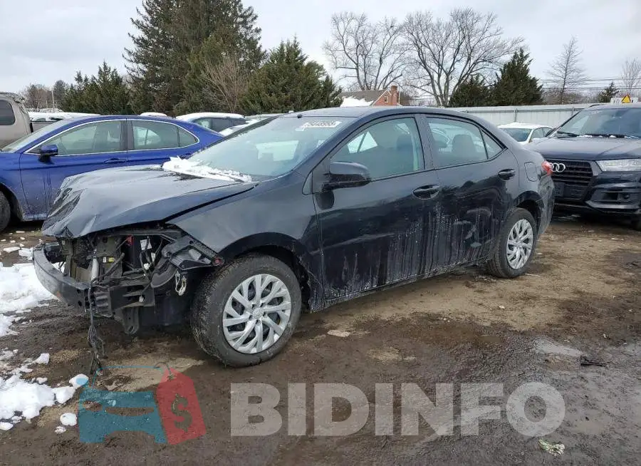 2T1BURHE6JC017121 Photo# 1