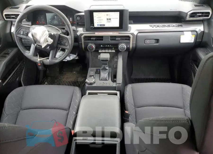 3TMLB5JN1TM215113 Photo# 8