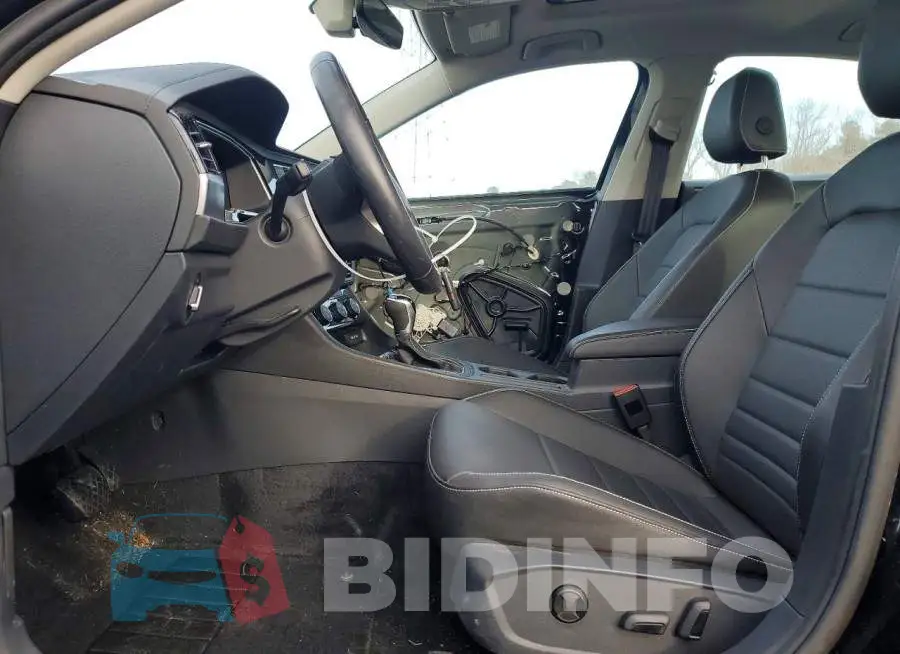 3VW7M7BU7RM046282 Photo# 7