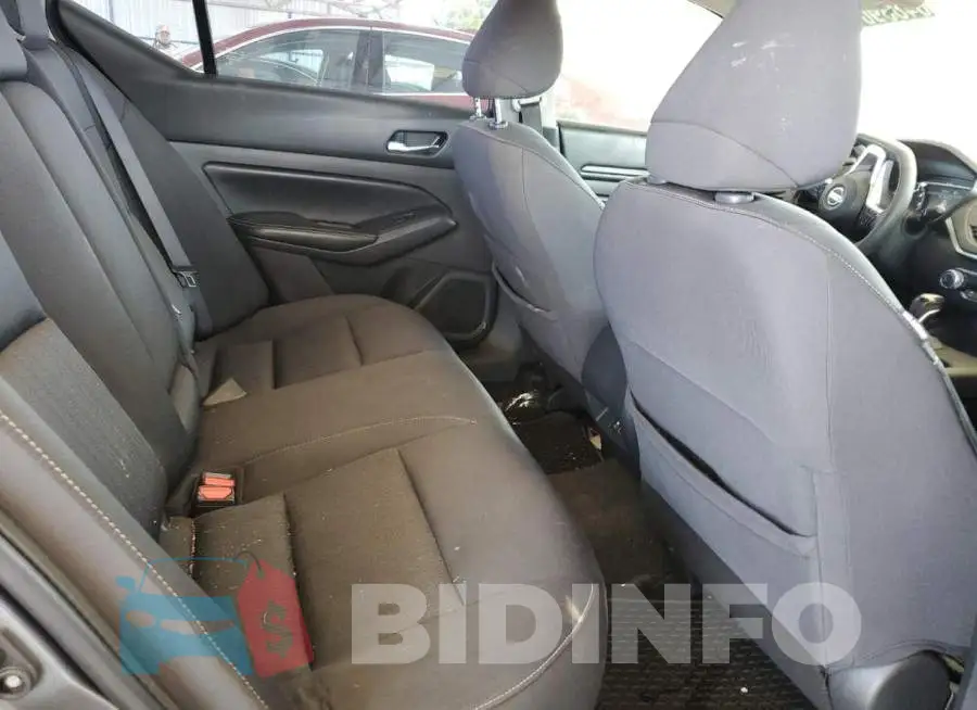 1N4BL4BV1KC132384 Photo# 10