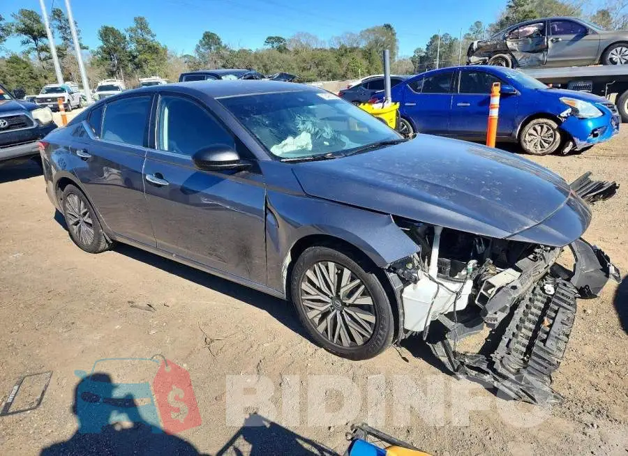 1N4BL4DV4RN322353 Photo# 4