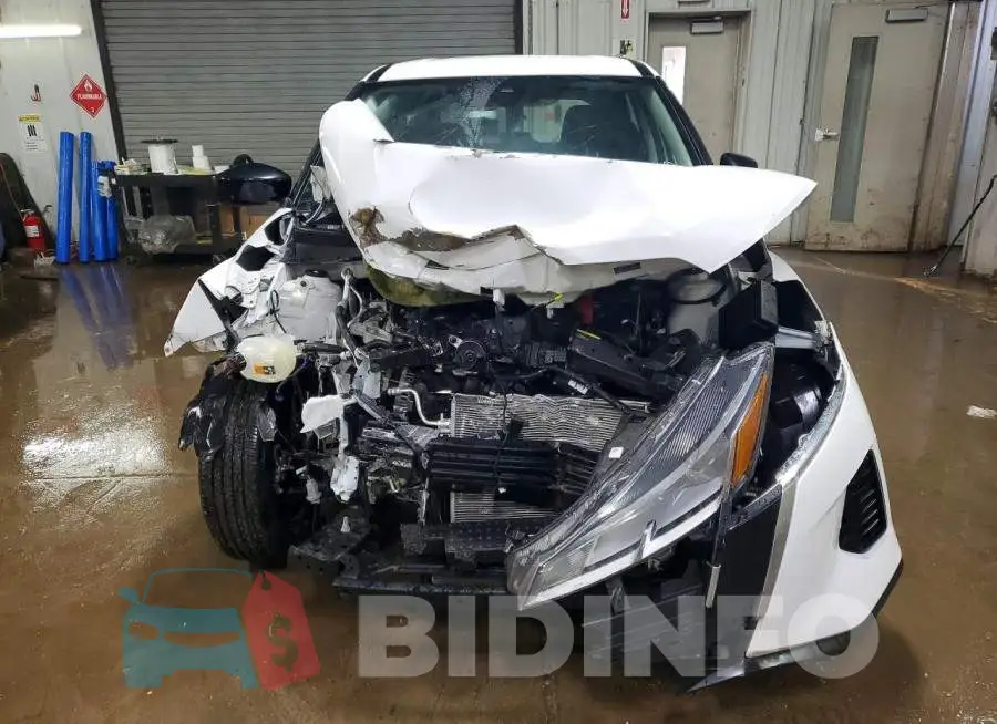 3N1CP5BV3RL525104 Photo# 5