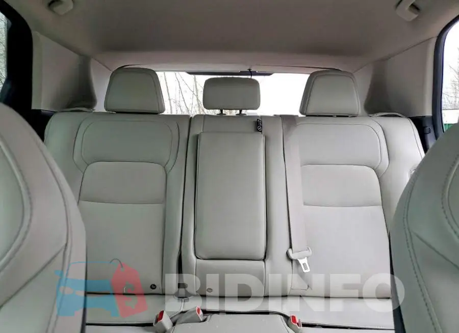 JN8BF0BE6SM461140 Photo# 10