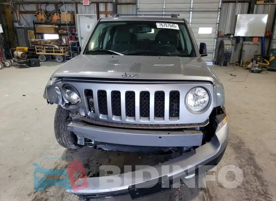 1C4NJPFA1HD148819 Photo# 5