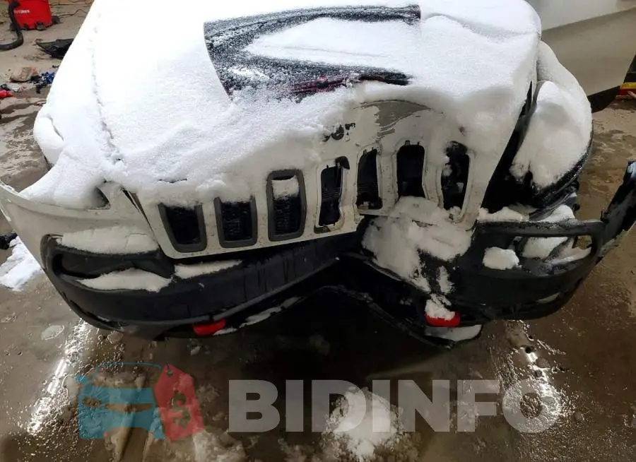 1C4PJMBX5JD570714 Photo# 12