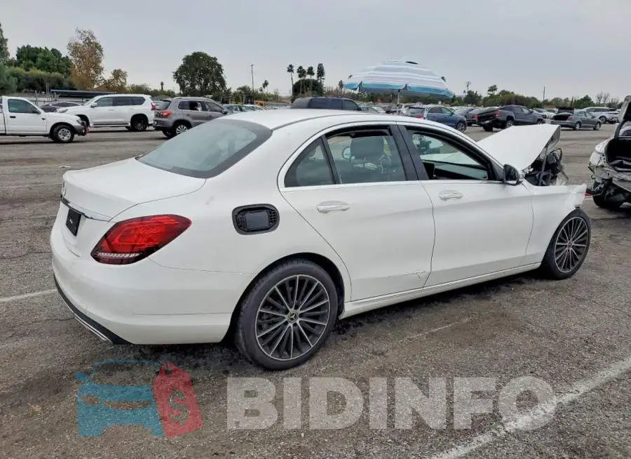 WDDWF8DB2LR552012 Photo# 3