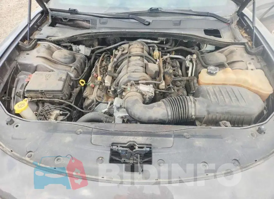 2C3CDXCT4JH175420 Photo# 11