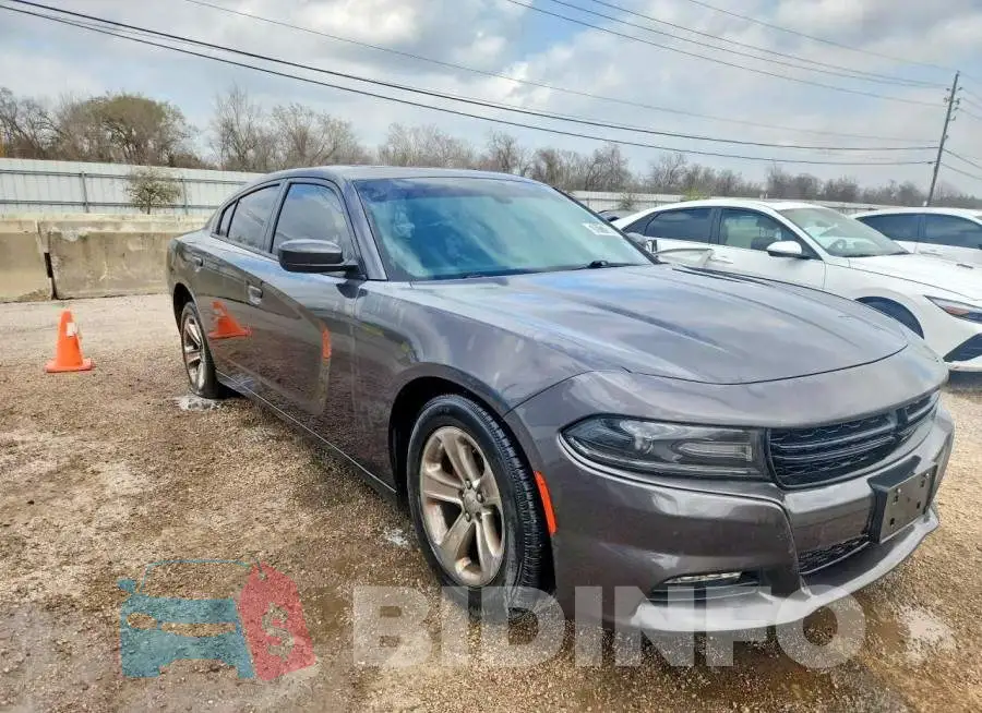 2C3CDXCT4JH175420 Photo# 4