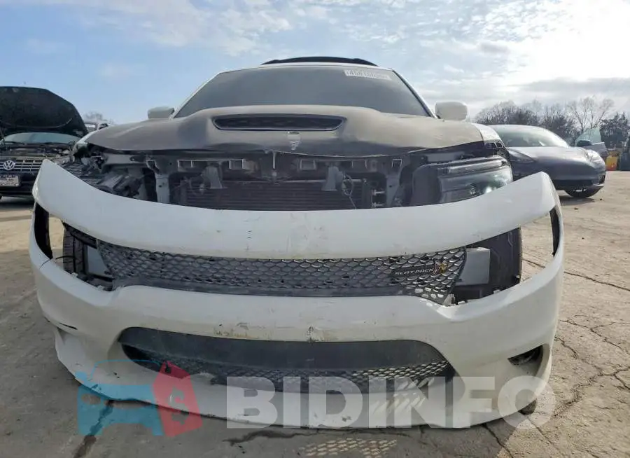 2C3CDXGJ9HH632774 Photo# 5