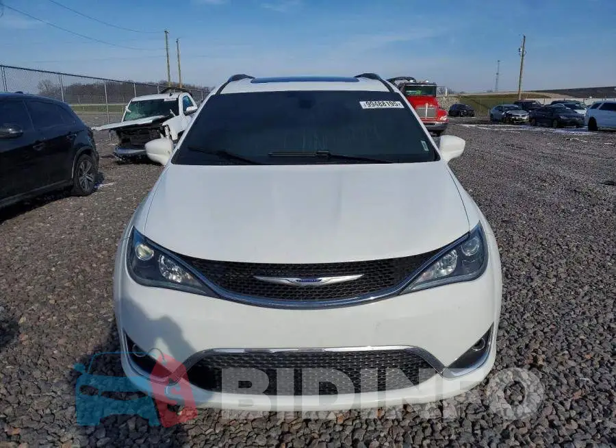 2C4RC1EG9JR353113 Photo# 5