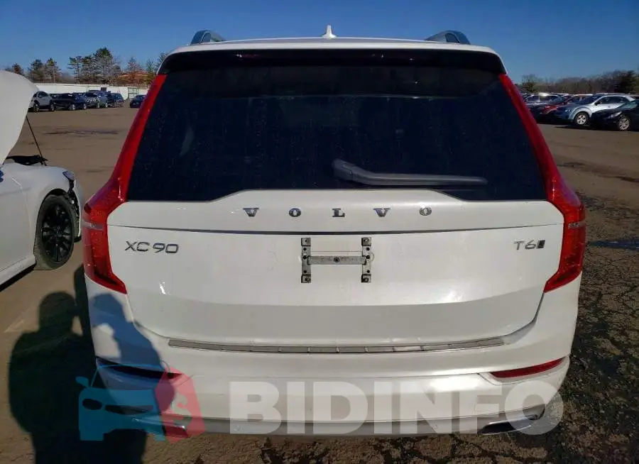 YV4A22PK5K1425452 Photo# 6