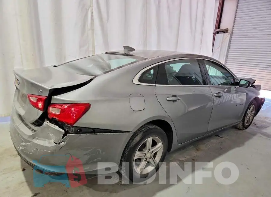 1G1ZD5ST3RF120930 Photo# 3