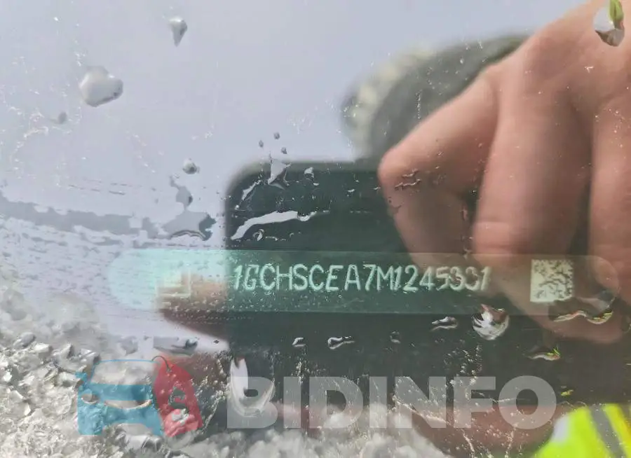 1GCHSCEA7M1245331 Photo# 12