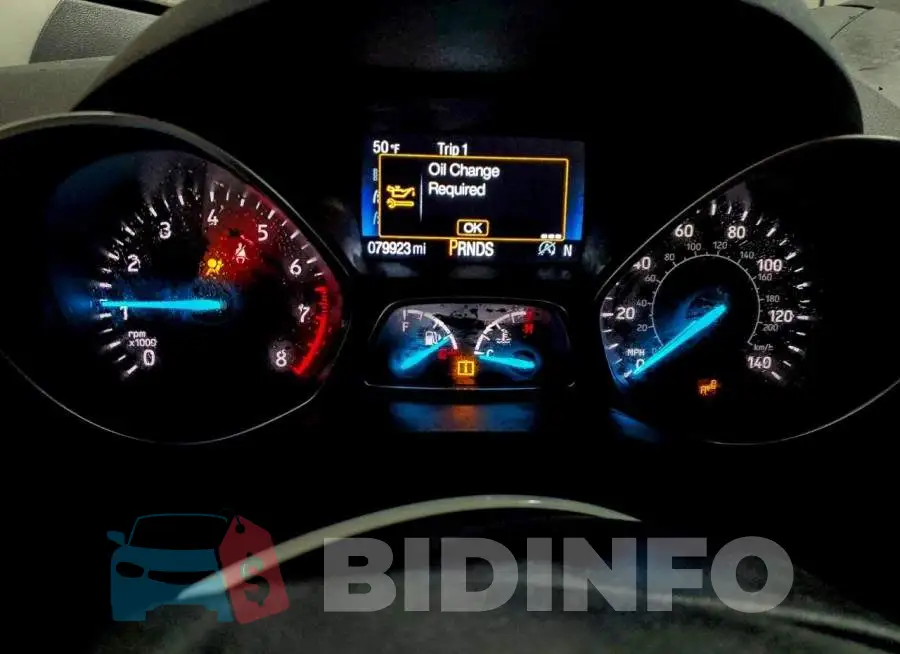 1FMCU9J96HUD75667 Photo# 9