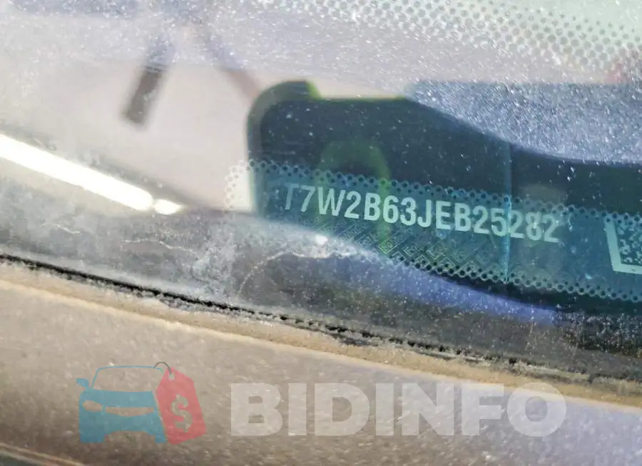 1FT7W2B63JEB25282 Photo# 12