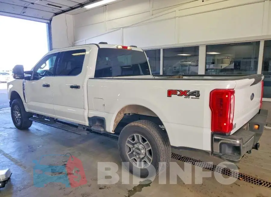 1FT7W2BA1SED74069 Photo# 2
