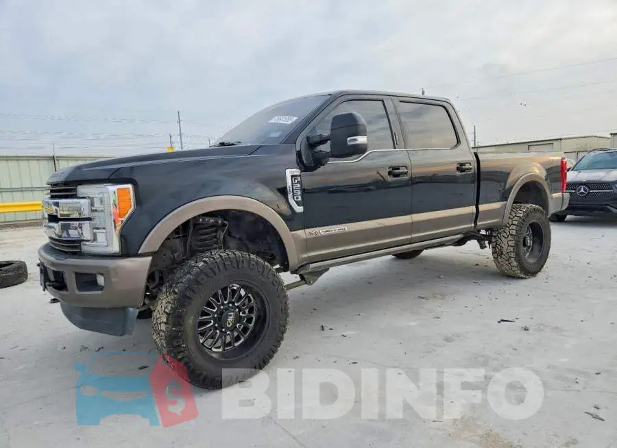 1FT7W2BT6JEB28537 Photo# 1
