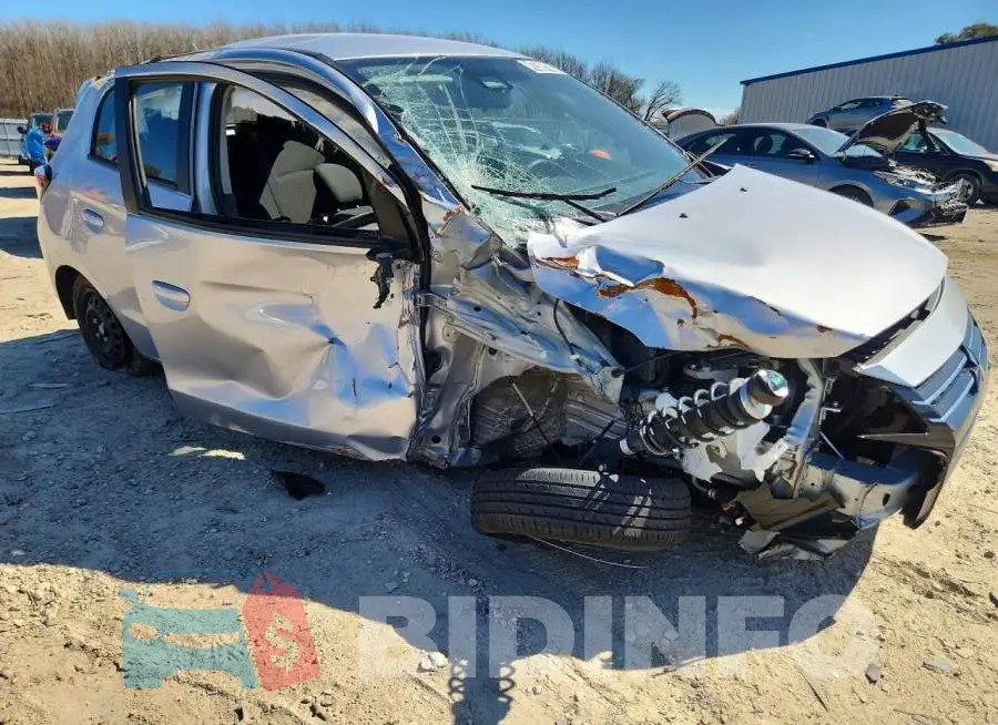 ML32AUHJ8RH031878 Photo# 4