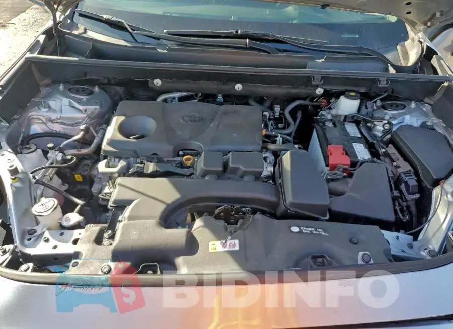 2T3W1RFV4PW250667 Photo# 12