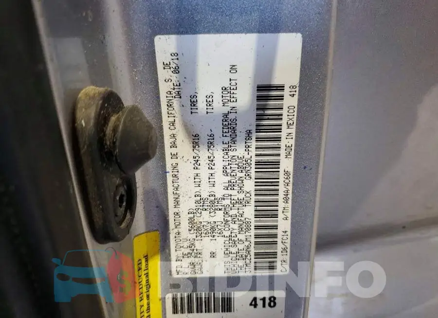 3TMCZ5AN6JM170887 Photo# 12